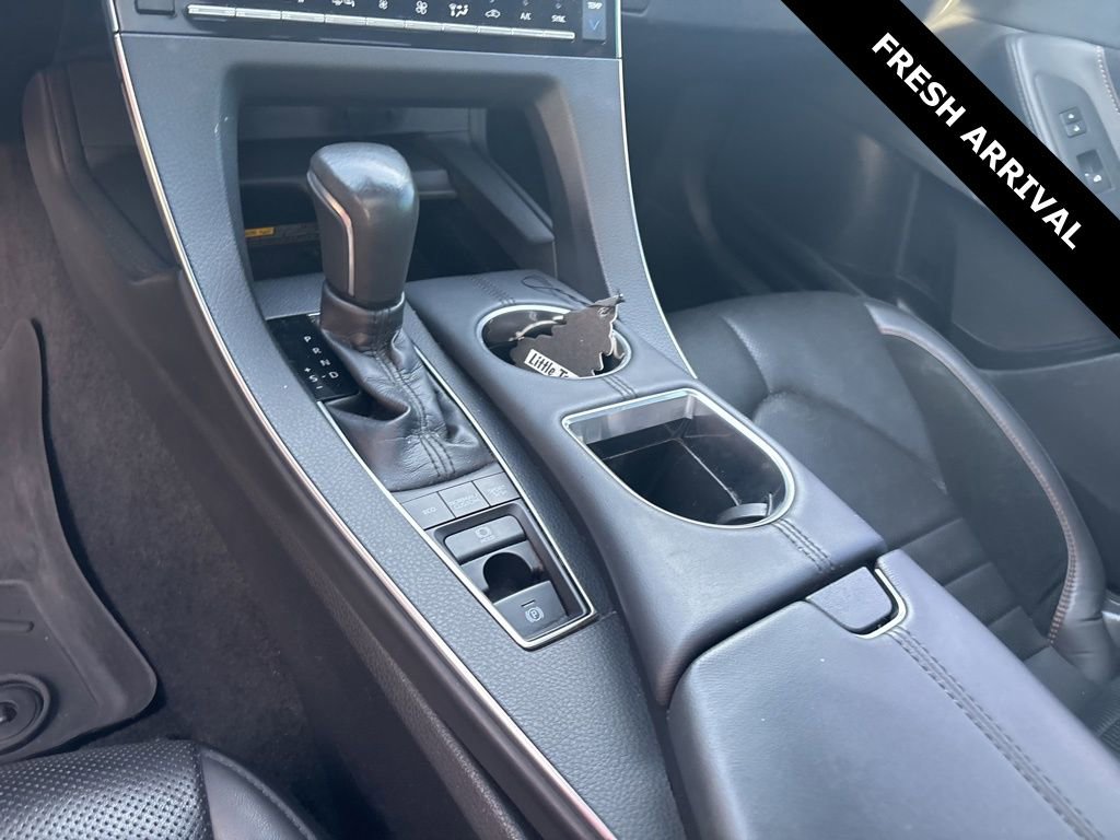 Used 2019 Toyota Avalon Touring w/ Advanced Safety Package image 9