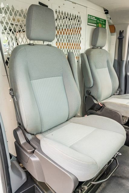 Used 2015 Ford Transit 250 130 Low Roof w/ Exterior Upgrade Package image 38