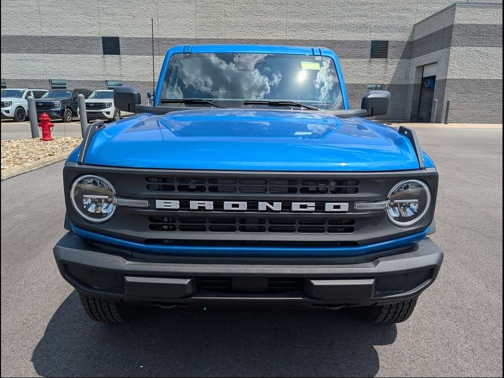 New 2026 Ford Bronco Big Bend AWD/4WD image 2