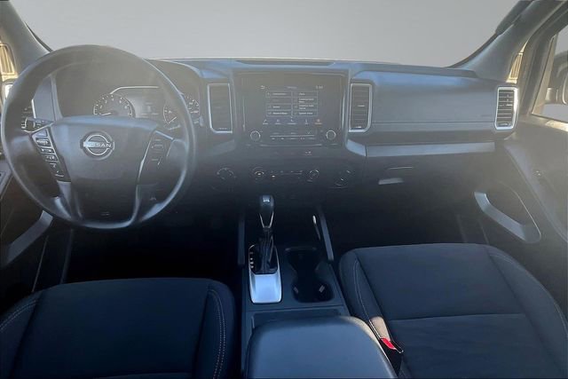 Used 2024 Nissan Frontier SV image 8