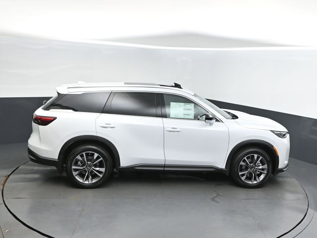 Used 2026 INFINITI QX60 Pure w/ Cargo Package image 36