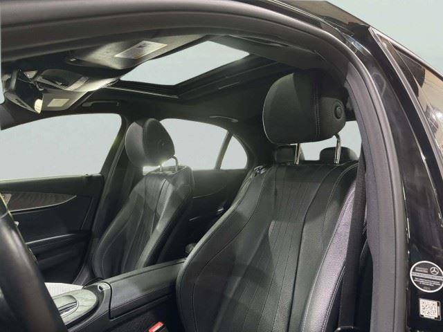 Used 2021 Mercedes-Benz E 350 4MATIC Sedan image 19