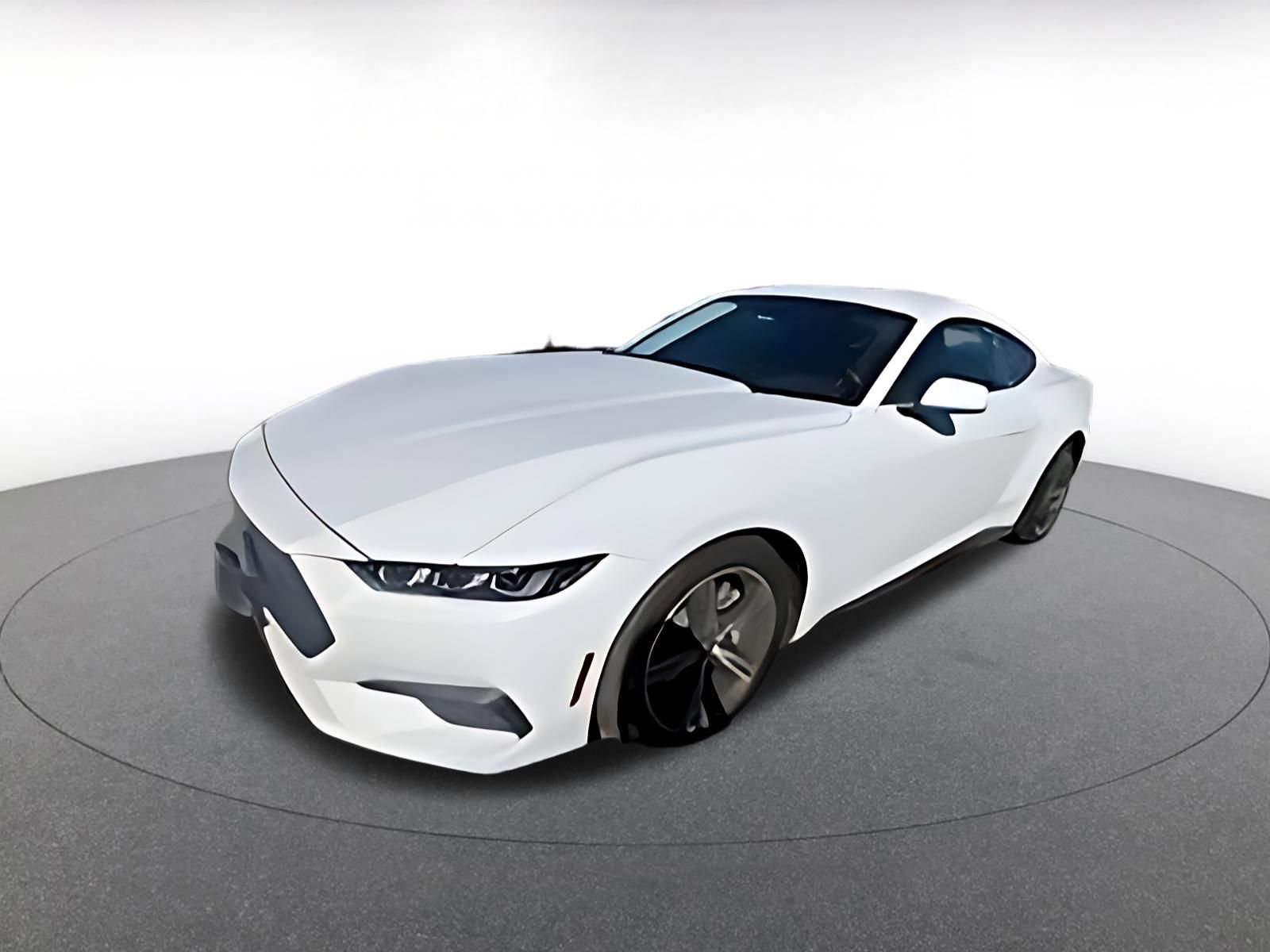 Used 2024 Ford Mustang Premium image 3