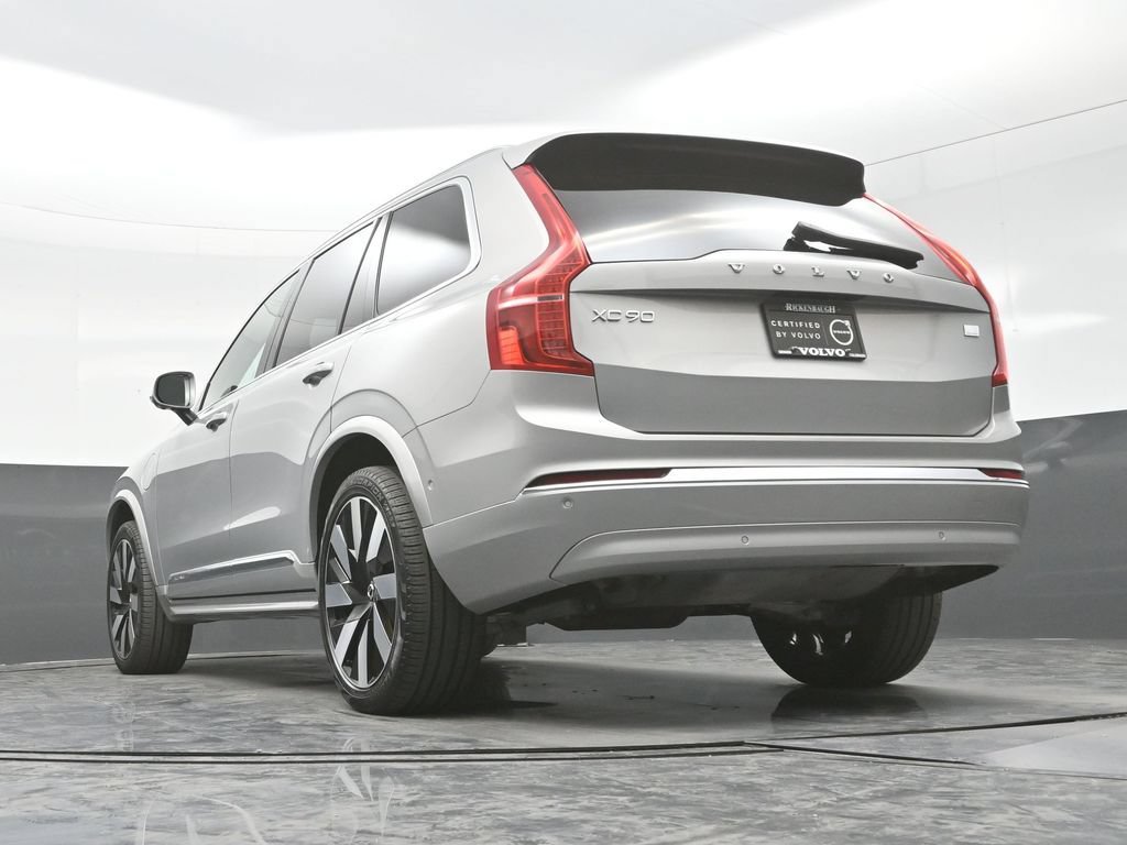 Used 2023 Volvo XC90 T8 Ultimate AWD/4WD image 31