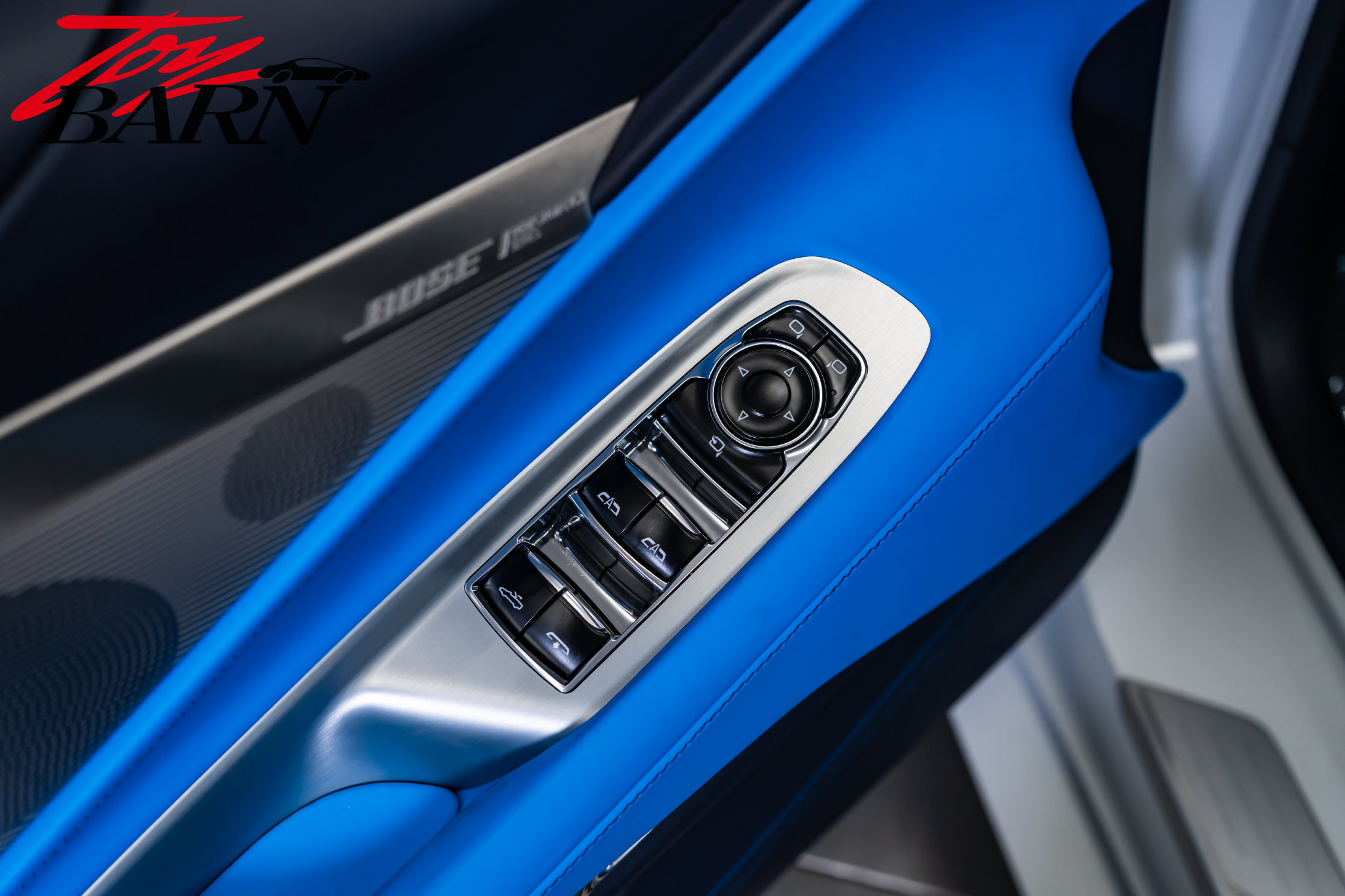 Used 2024 Chevrolet Corvette Stingray Premium Conv w/ 3LT RWD image 27