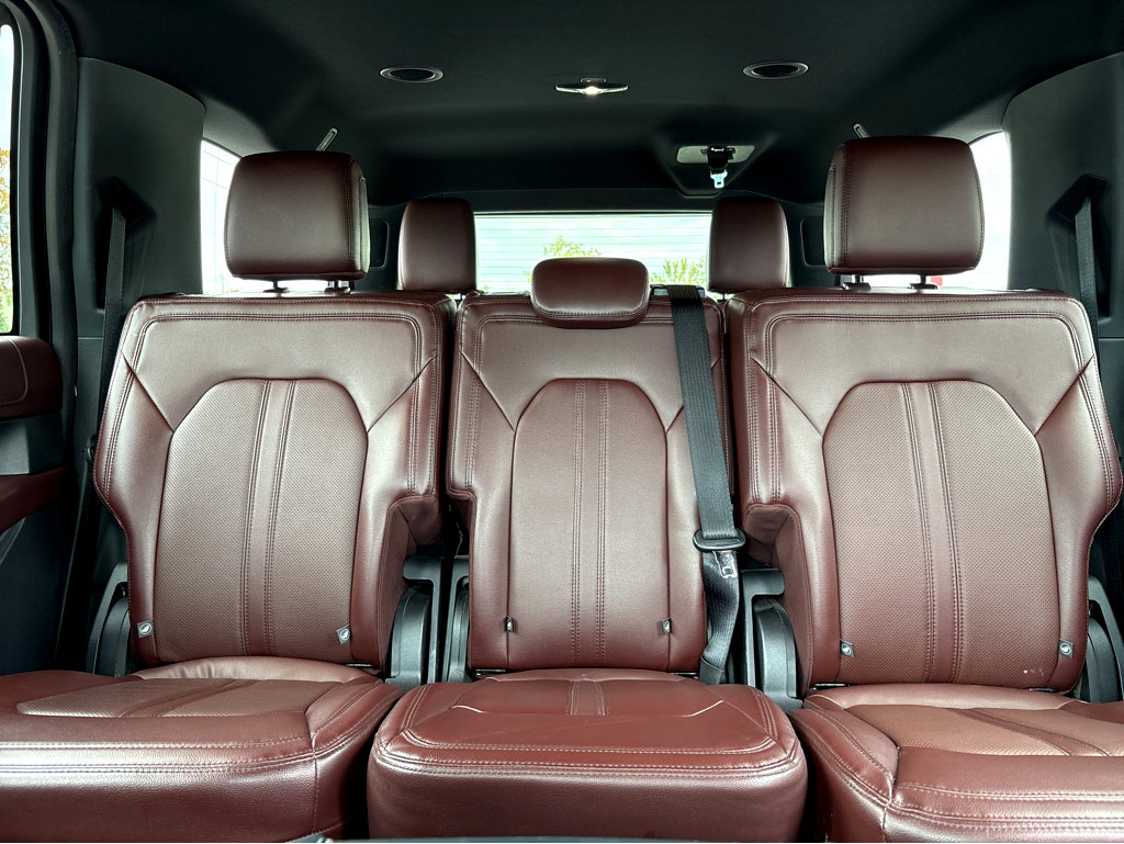 Used 2022 Ford Expedition Max Limited image 6