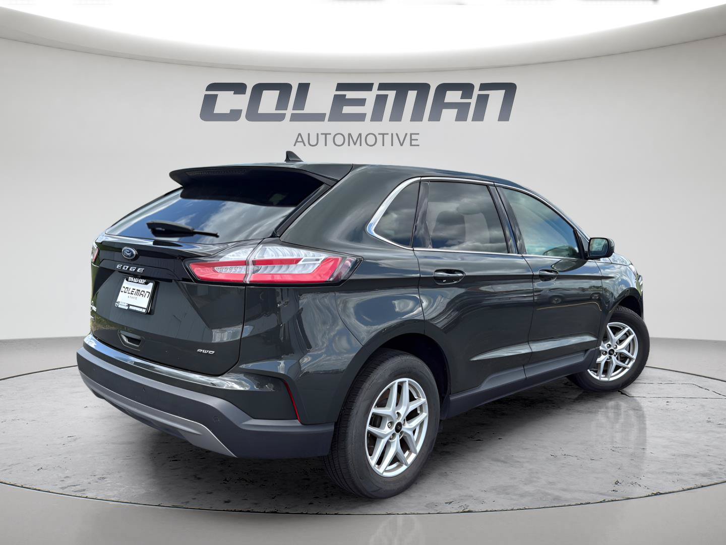 Used 2024 Ford Edge SEL AWD/4WD image 5