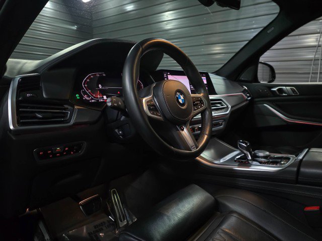 Used 2019 BMW X5 xDrive50i w/ M Sport Package image 10