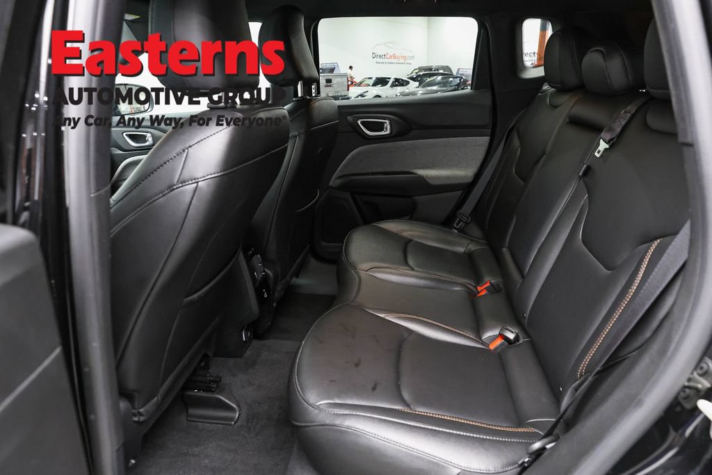 Used 2024 Jeep Compass Latitude AWD/4WD image 20