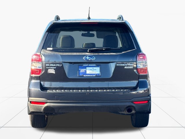 Used 2015 Subaru Forester 2.5i Limited AWD/4WD image 4