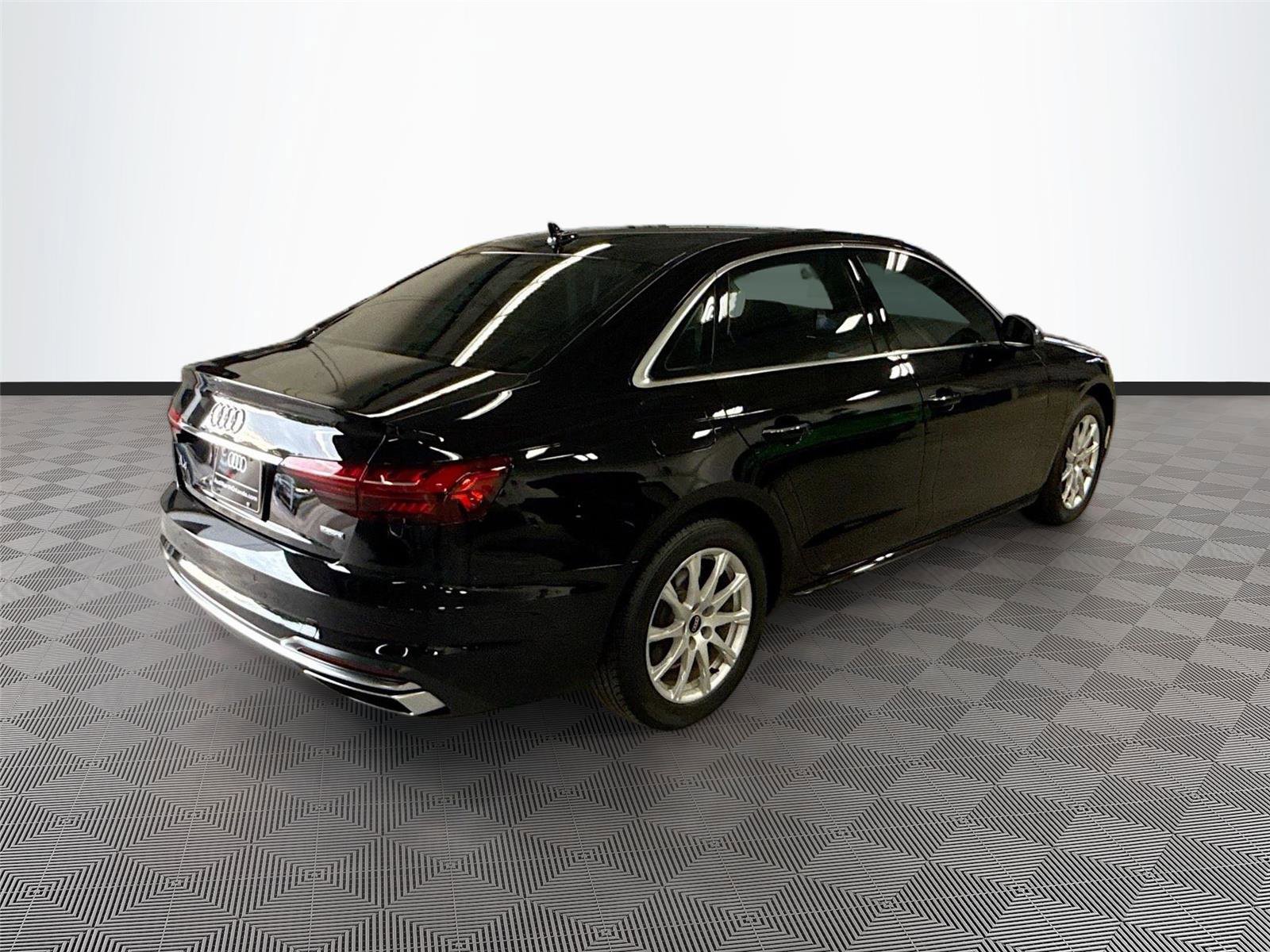 Used 2021 Audi A4 2.0T Premium AWD/4WD image 8