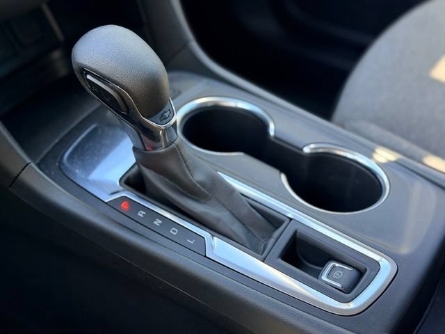 Used 2024 Chevrolet Equinox LT FWD image 18