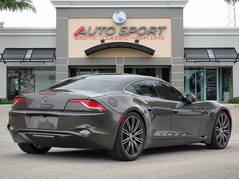 Used 2018 Karma Revero Luxury RWD image 4