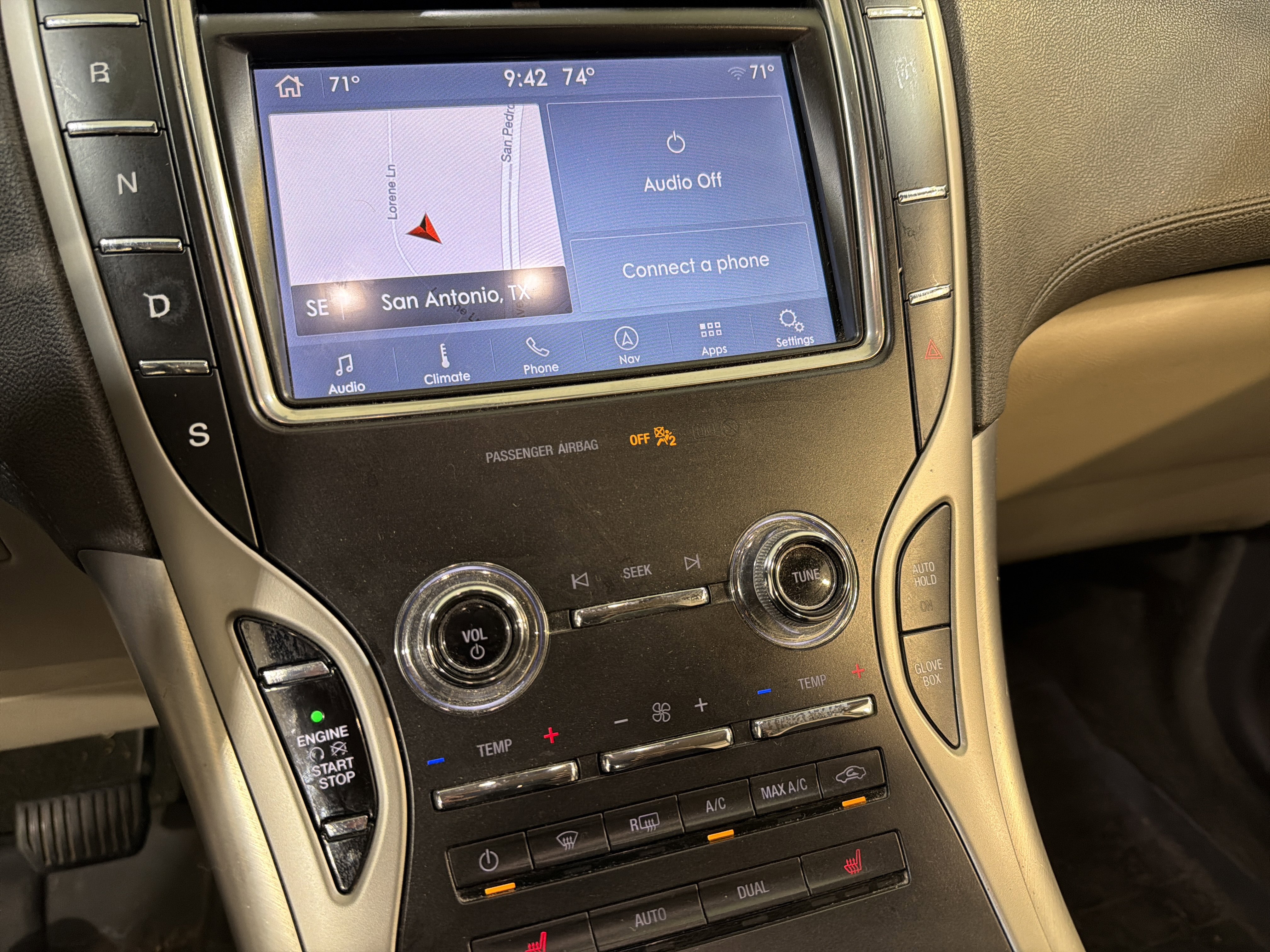 Used 2020 Lincoln Nautilus FWD w/ Equipment Group 101A image 17