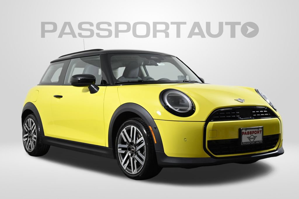 Certified 2025 MINI Cooper 2-Door Hardtop image 3