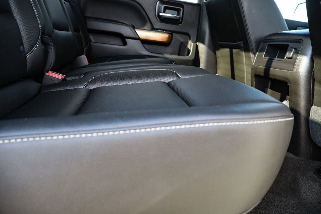 Used 2018 Chevrolet Silverado 1500 LTZ w/ LTZ Plus Package image 16