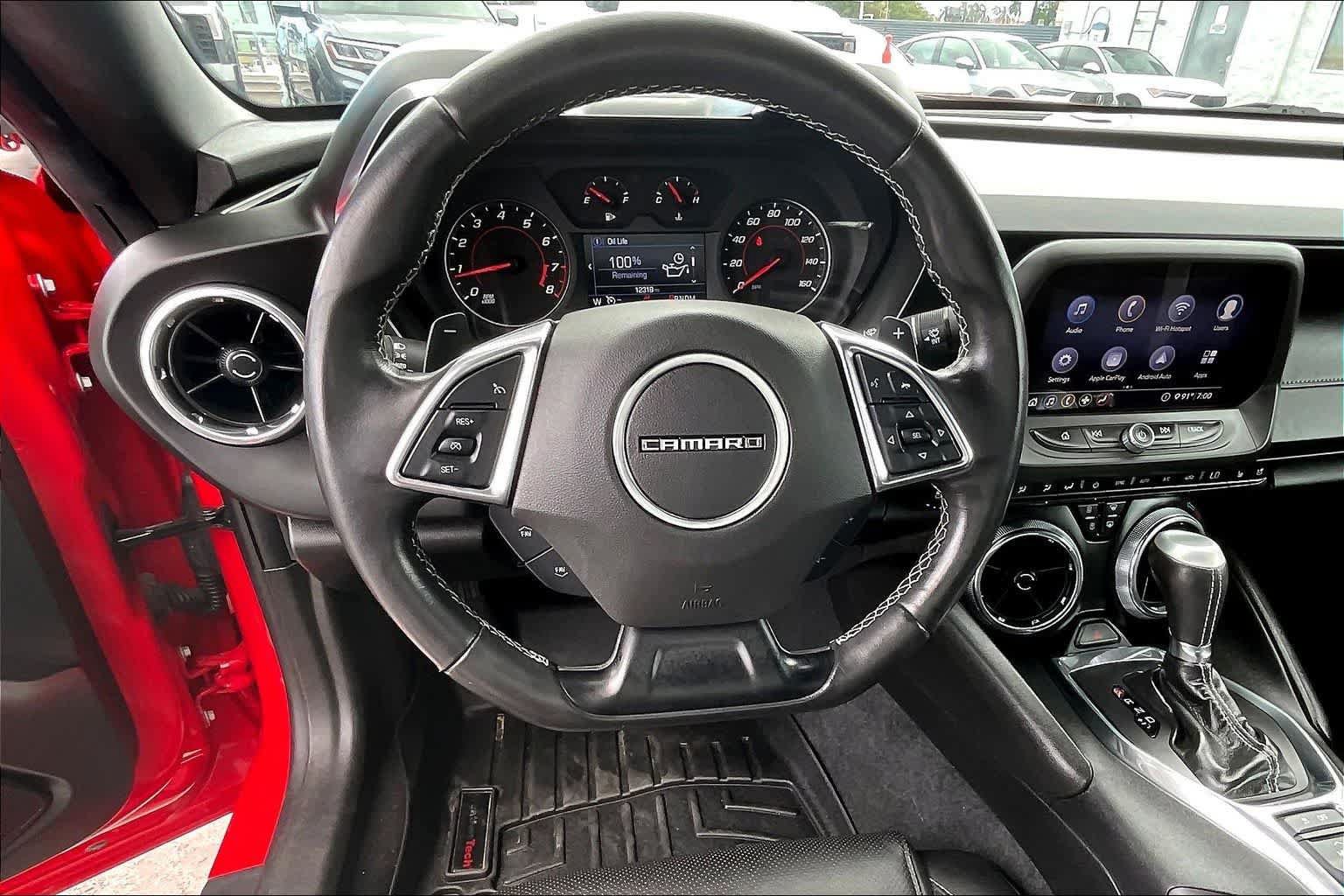 Used 2020 Chevrolet Camaro LT w/ Technology Package RWD image 13
