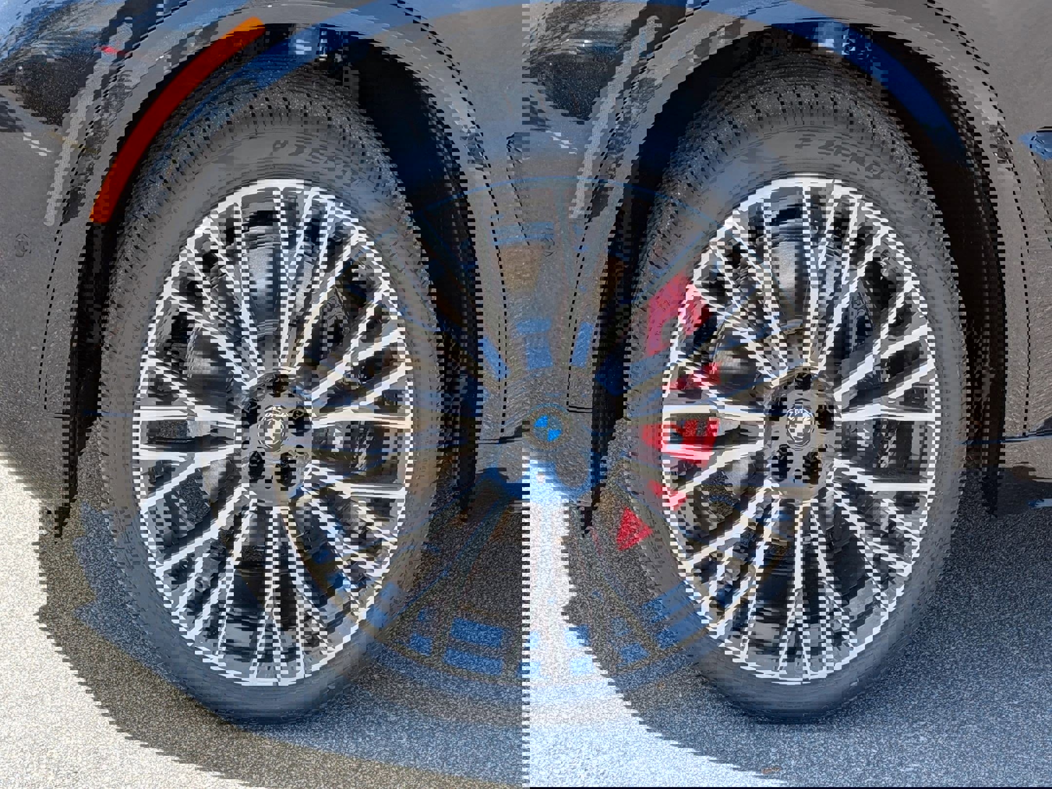 New 2026 BMW X5 xDrive40i w/ M Sport Package image 10