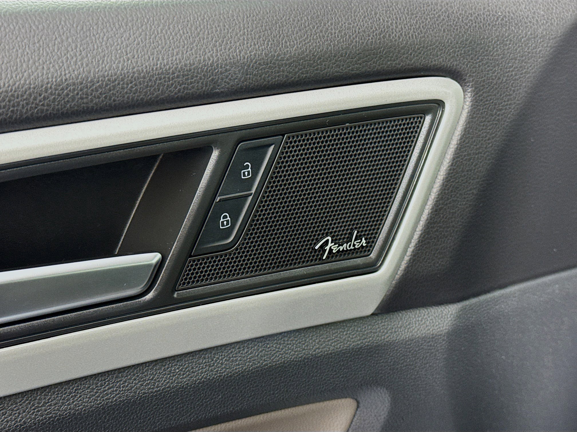 Used 2023 Volkswagen Atlas SEL Premium image 19