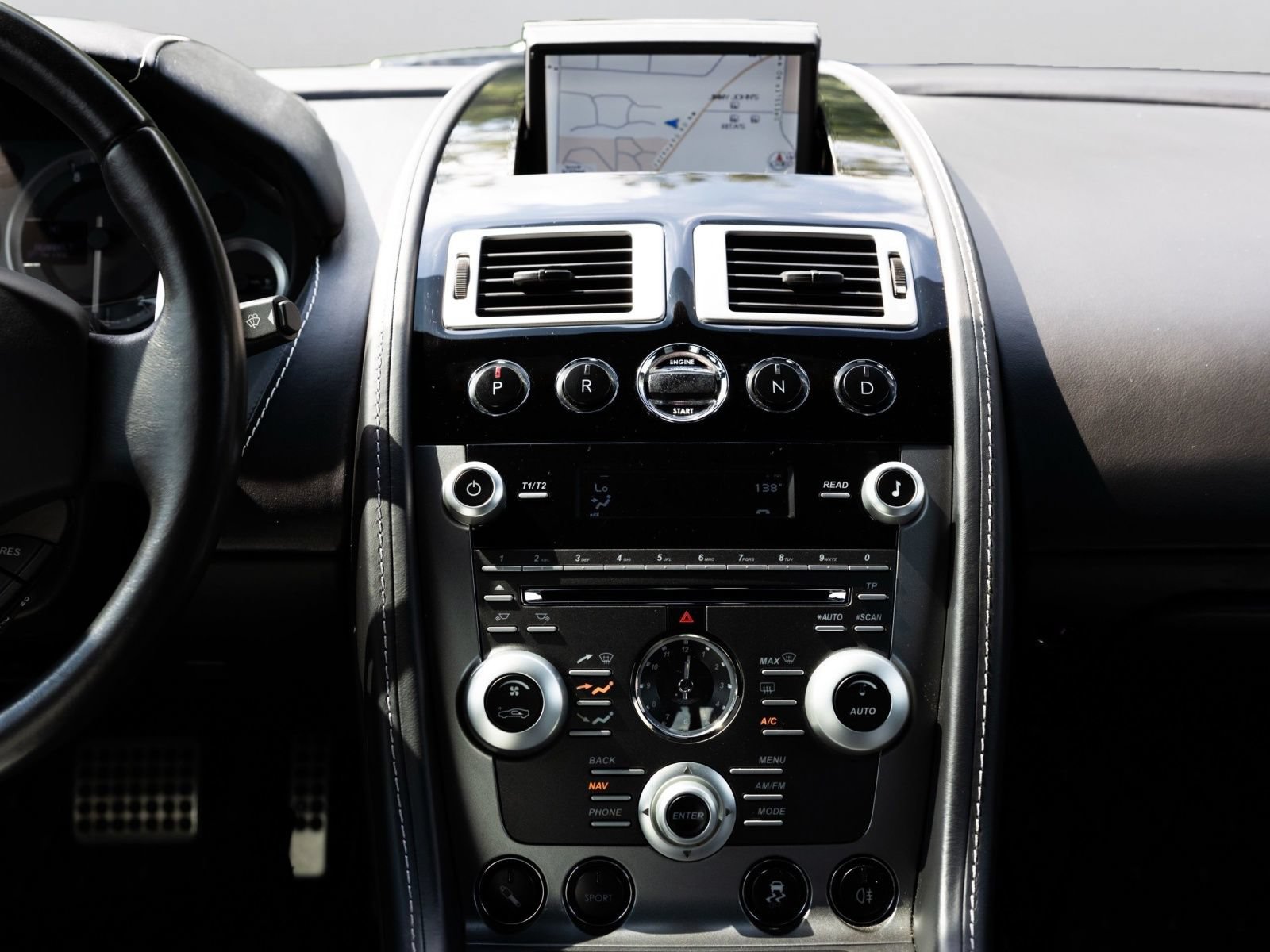 Used 2011 Aston Martin Rapide RWD image 13