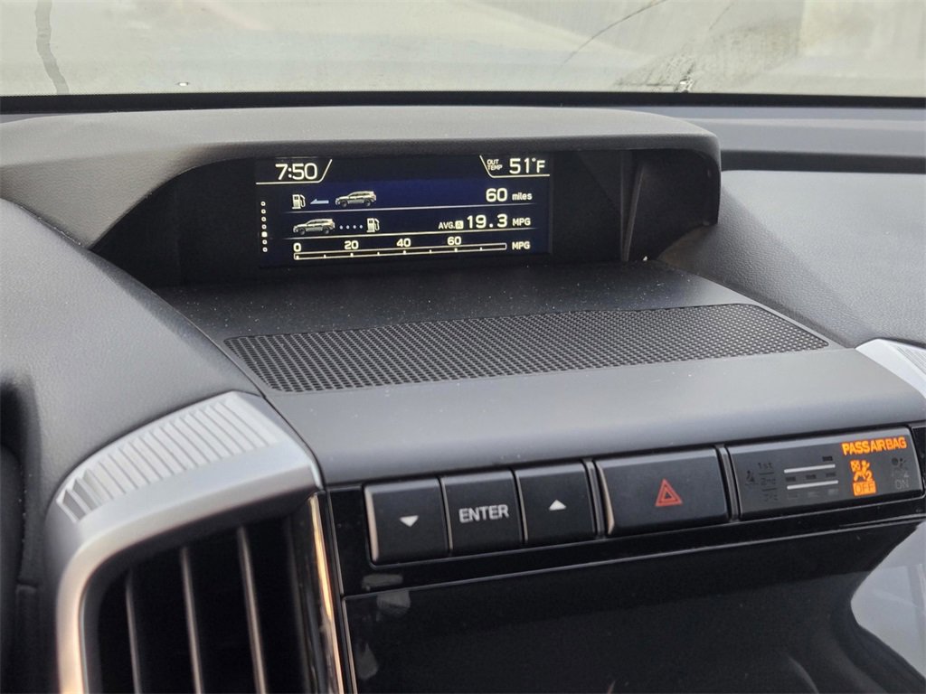 Used 2022 Subaru Ascent Limited image 21