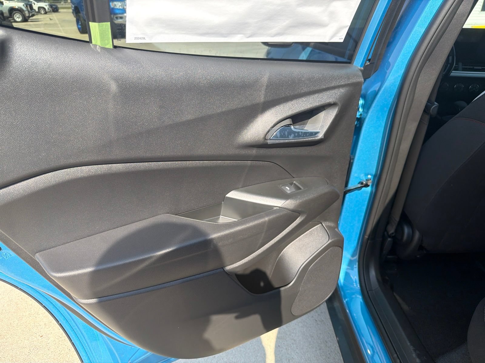 New 2026 Chevrolet Trax RS w/ Driver Confidence Package FWD image 14