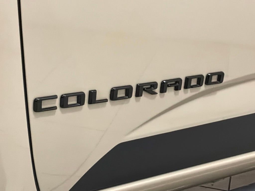 Used 2021 Chevrolet Colorado ZR2 w/ ZR2 Dusk Special Edition image 26