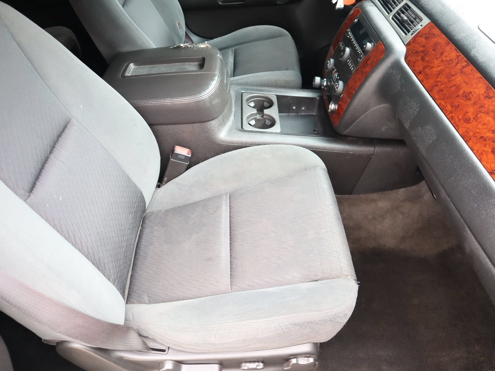 Used 2009 Chevrolet Tahoe LT AWD/4WD image 38
