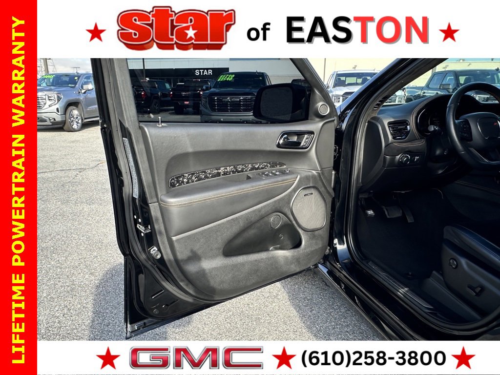 Used 2023 Dodge Durango R/T w/ Hemi Orange Plus Package image 16