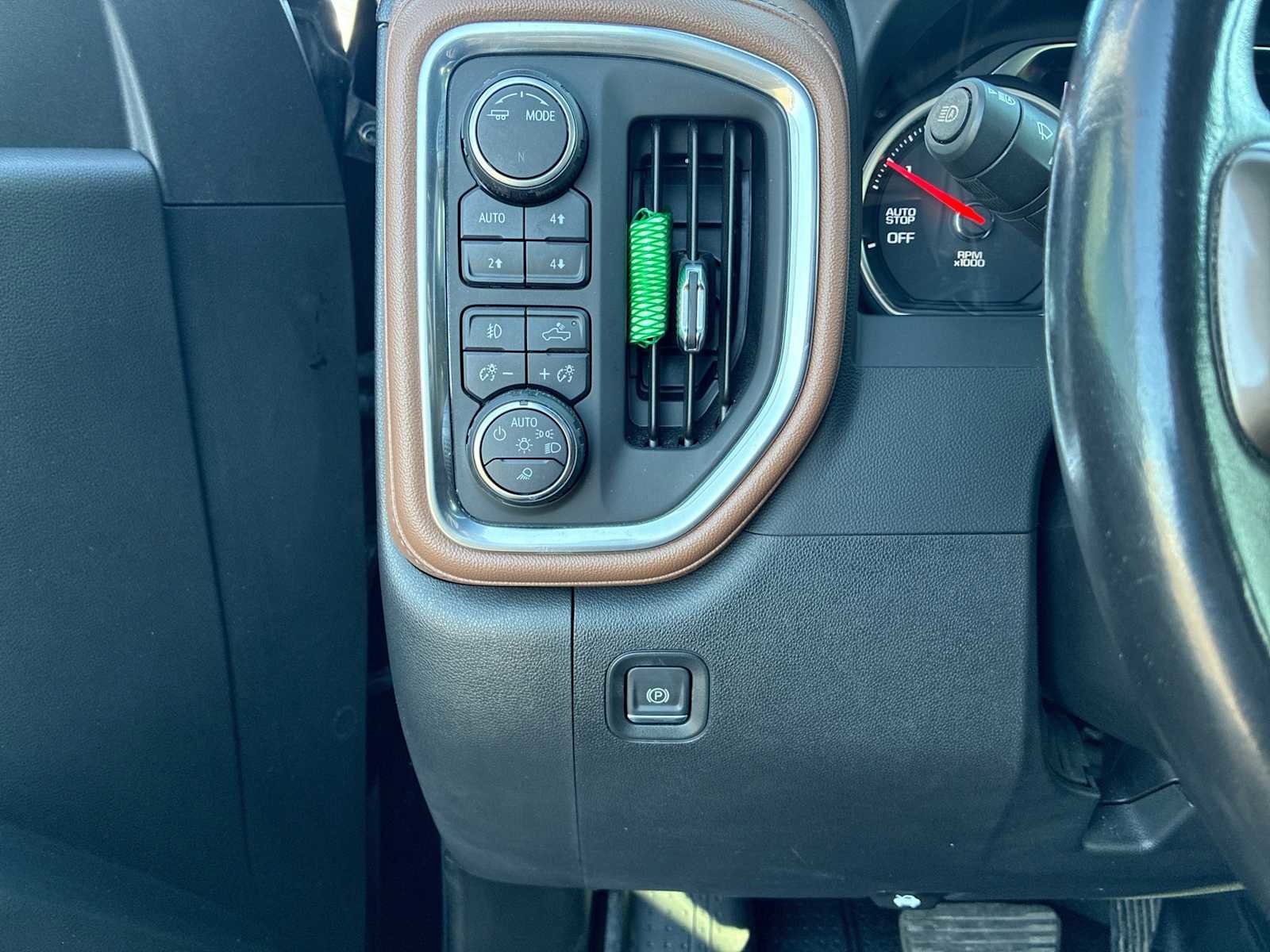 Certified 2022 Chevrolet Silverado 1500 High Country image 17