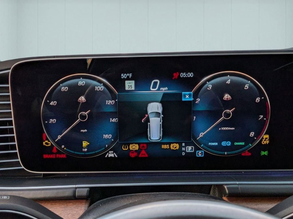 Used 2021 Mercedes-Benz Maybach GLS 600 4MATIC image 16