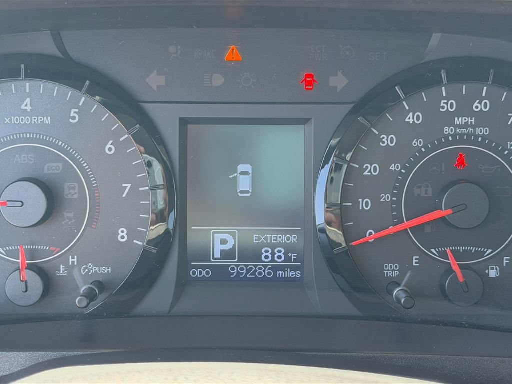 Used 2017 Toyota Sienna LE FWD image 28