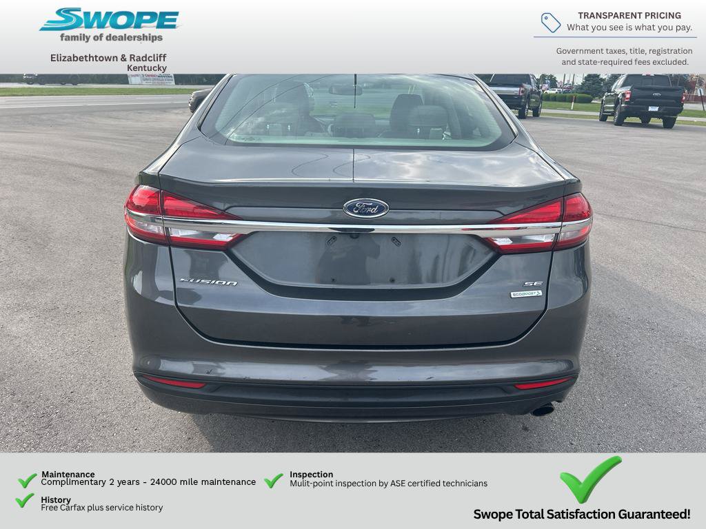 Used 2017 Ford Fusion SE FWD image 6