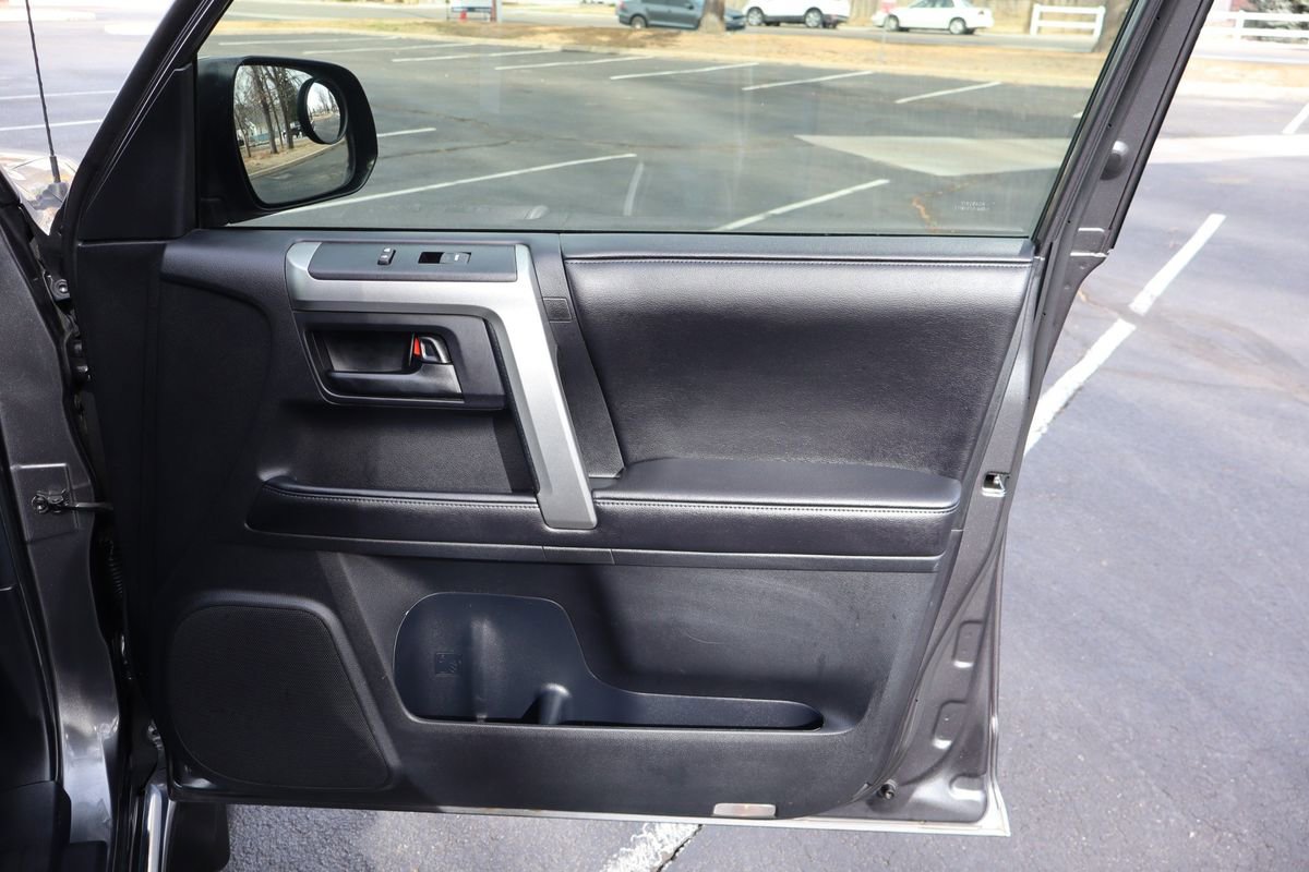 Used 2012 Toyota 4Runner Limited image 26