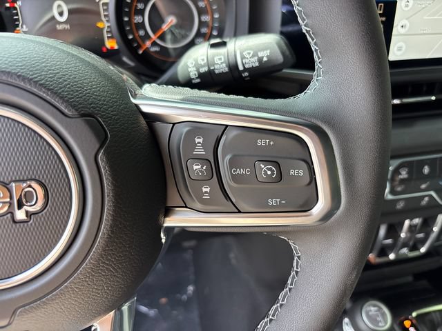 New 2027 Jeep Wrangler Unlimited Sahara AWD/4WD image 19