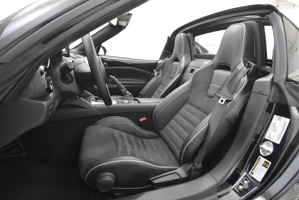 Certified 2025 MAZDA MX-5 Miata RF Club RWD image 25