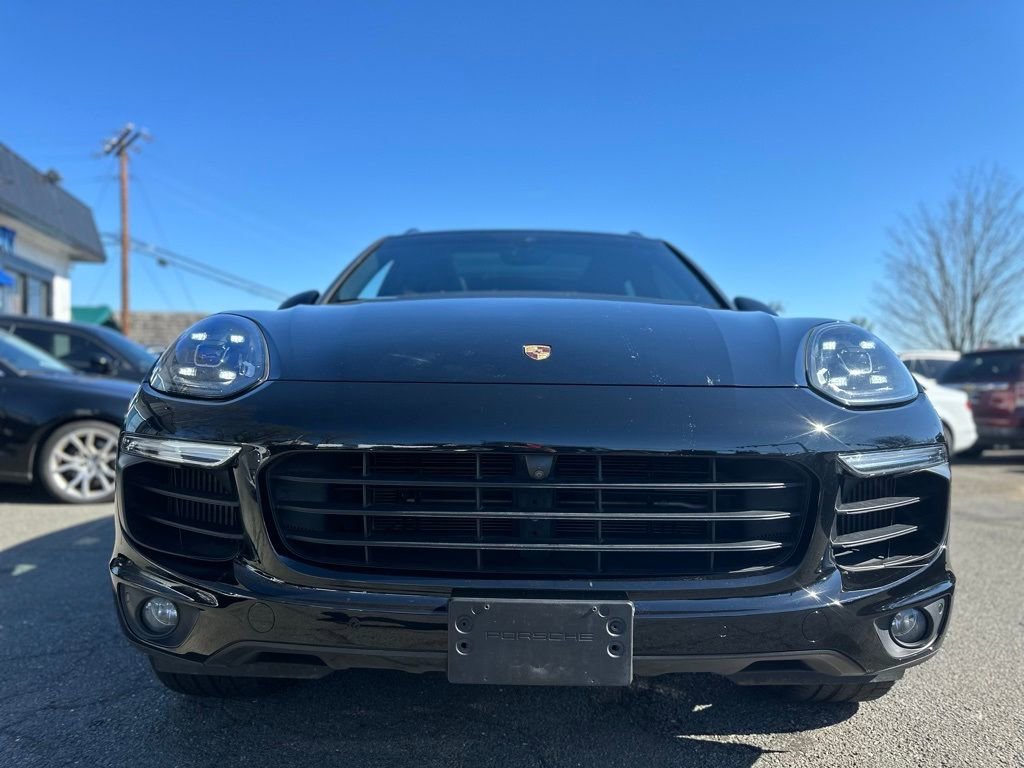 Used 2016 Porsche Cayenne GTS AWD/4WD image 6