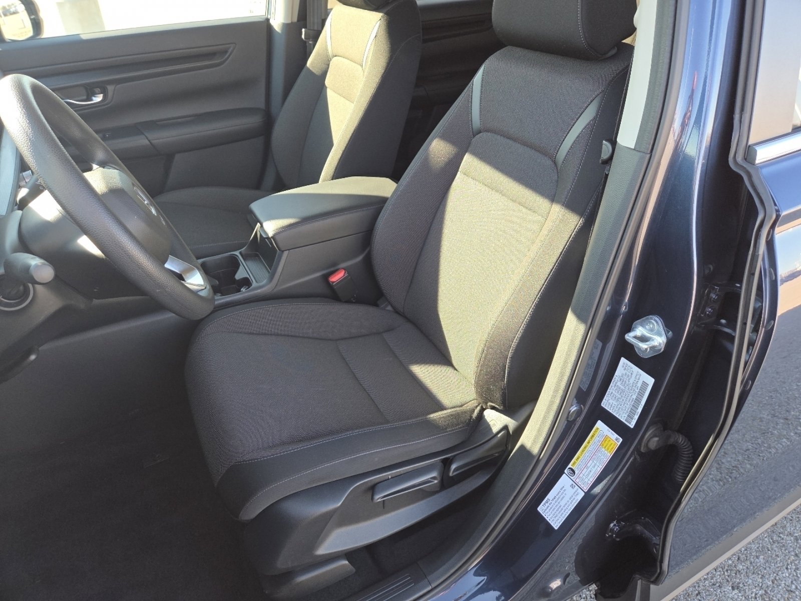 Used 2025 Honda CR-V LX image 23