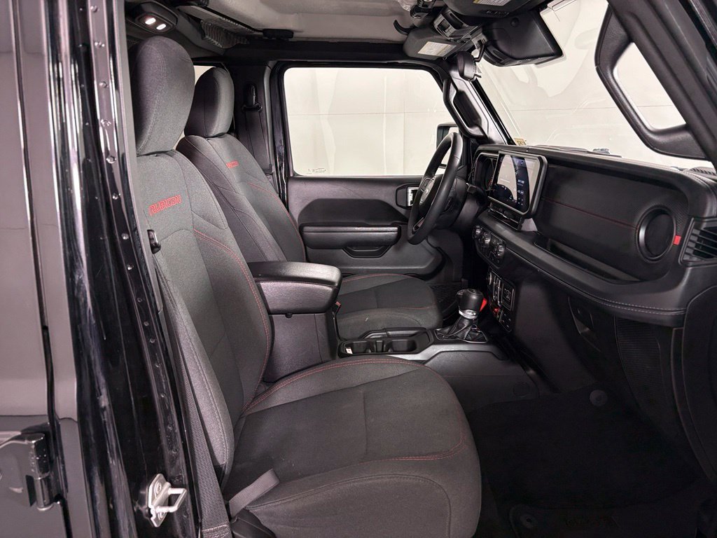 Used 2025 Jeep Wrangler Unlimited Rubicon AWD/4WD image 43