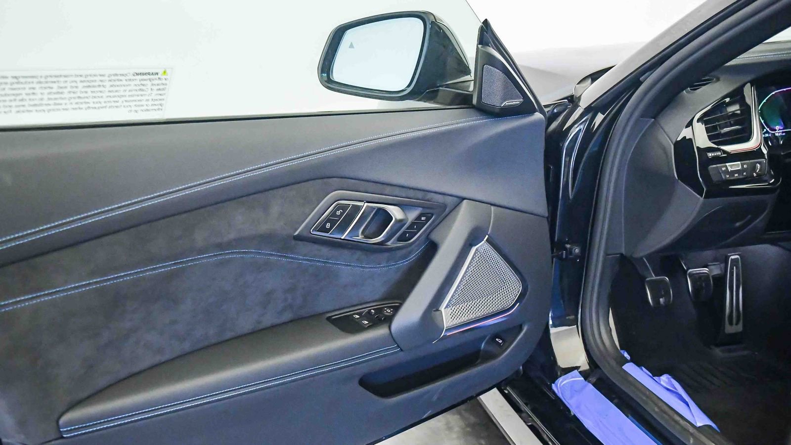 New 2026 BMW Z4 M40i w/ Premium Package image 28