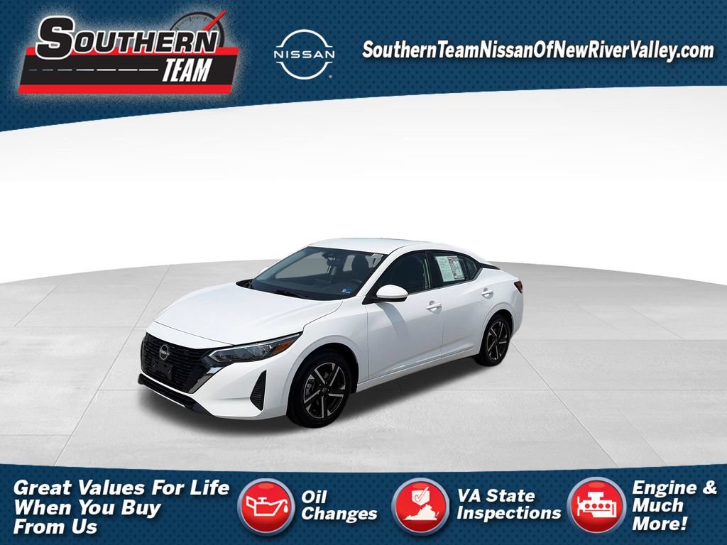 Used 2025 Nissan Sentra SV FWD image 1
