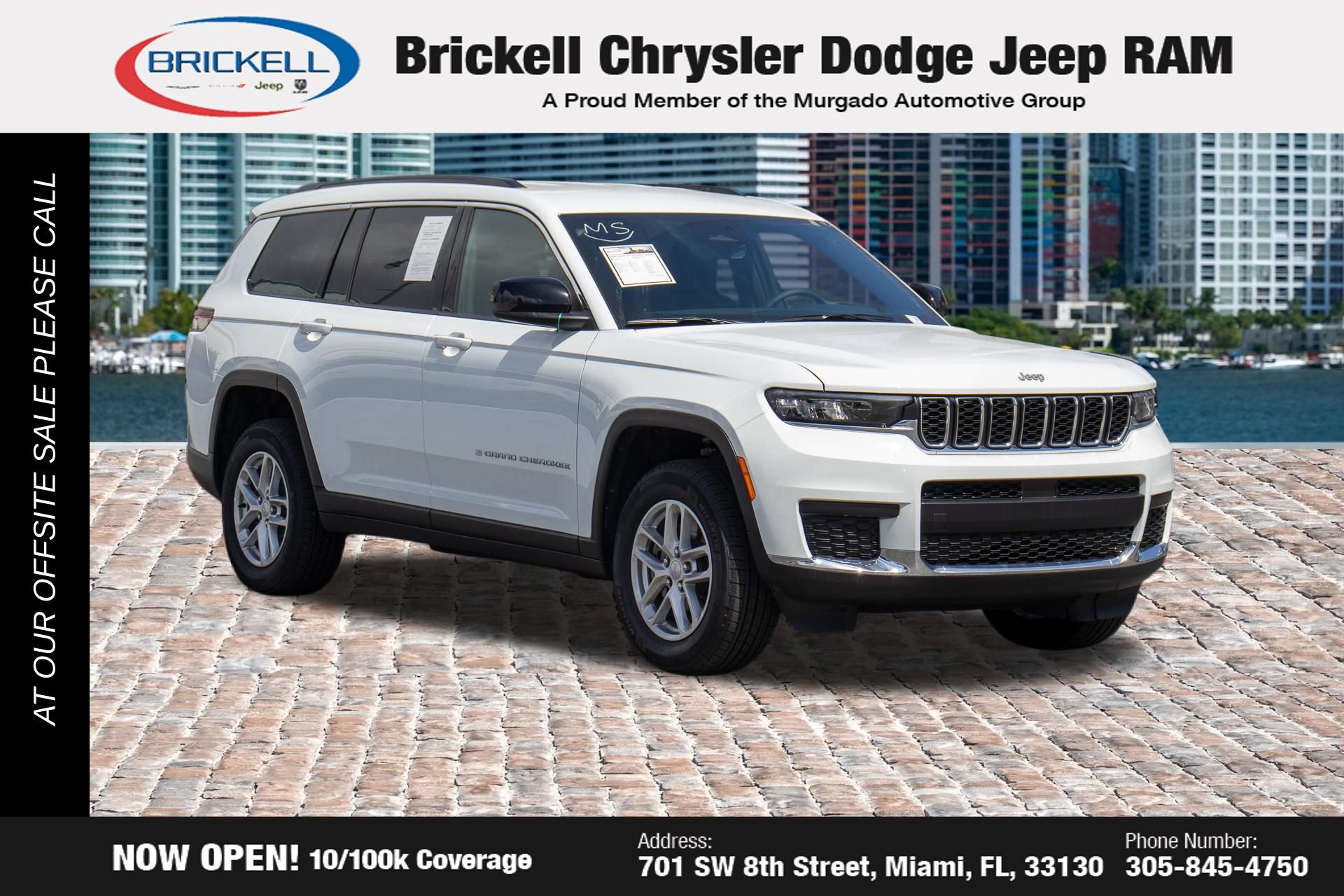 Used 2025 Jeep Grand Cherokee L Laredo RWD image 3