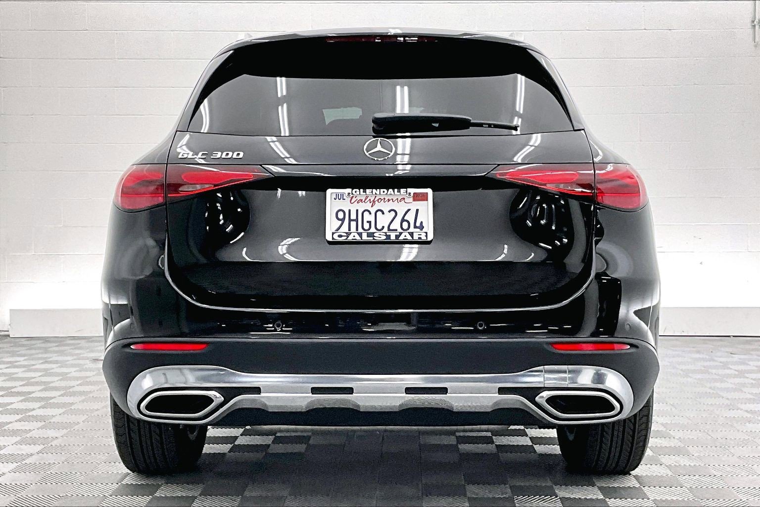 Certified 2023 Mercedes-Benz GLC 300 image 3
