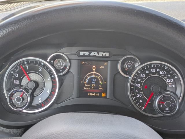 Used 2022 RAM 2500 Big Horn AWD/4WD image 27