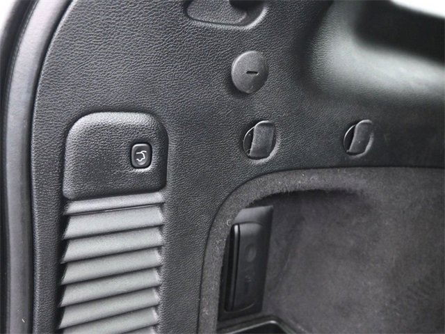 Used 2017 Jeep Grand Cherokee Limited image 38