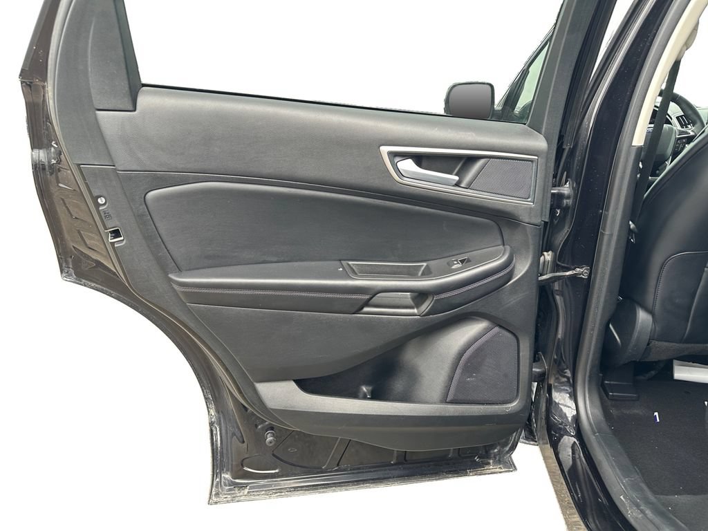 Used 2024 Ford Edge SEL w/ Convenience Package AWD/4WD image 42