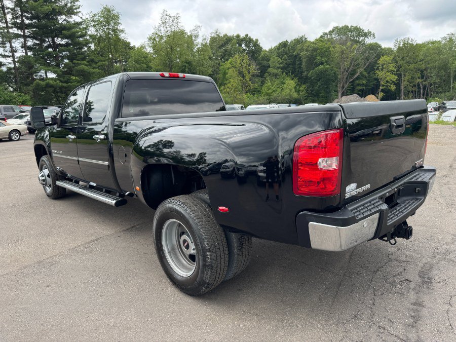 Used 2014 GMC Sierra 3500 Denali AWD/4WD image 3