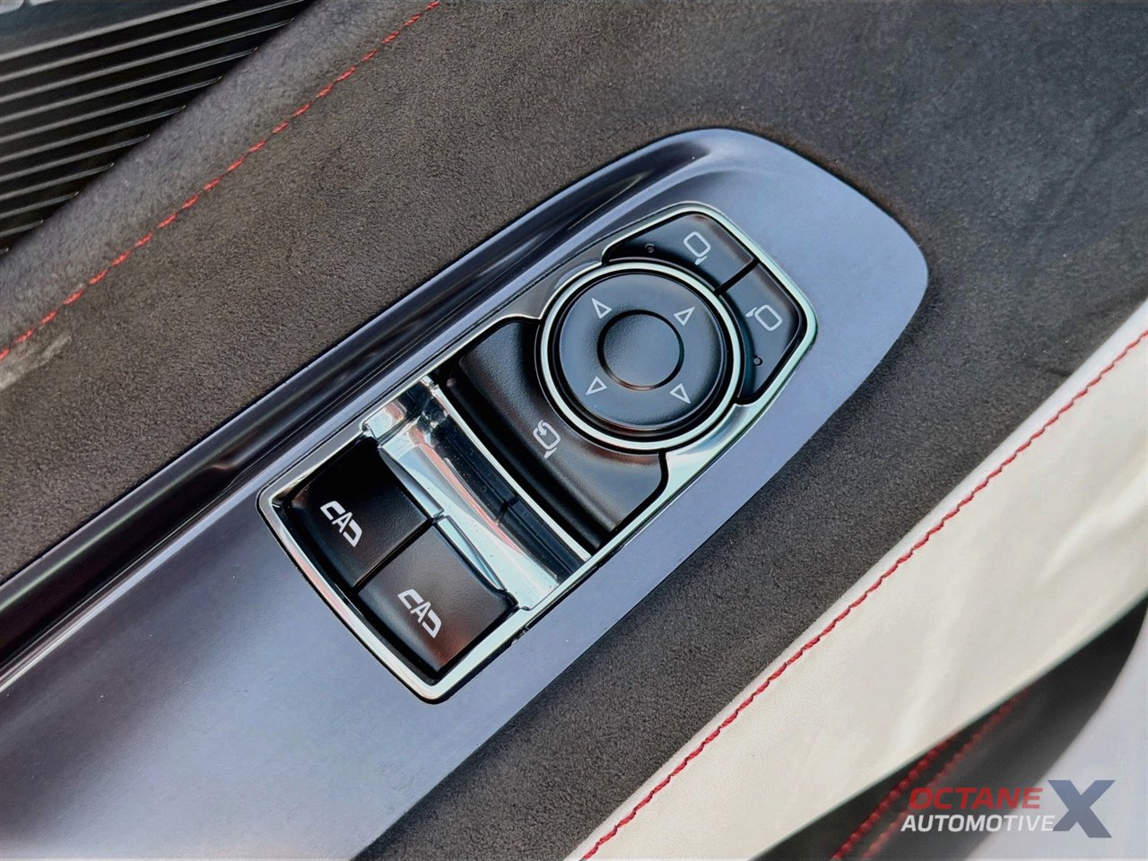 Used 2023 Chevrolet Corvette Stingray Premium Cpe w/ Z51 Performance Package RWD image 18