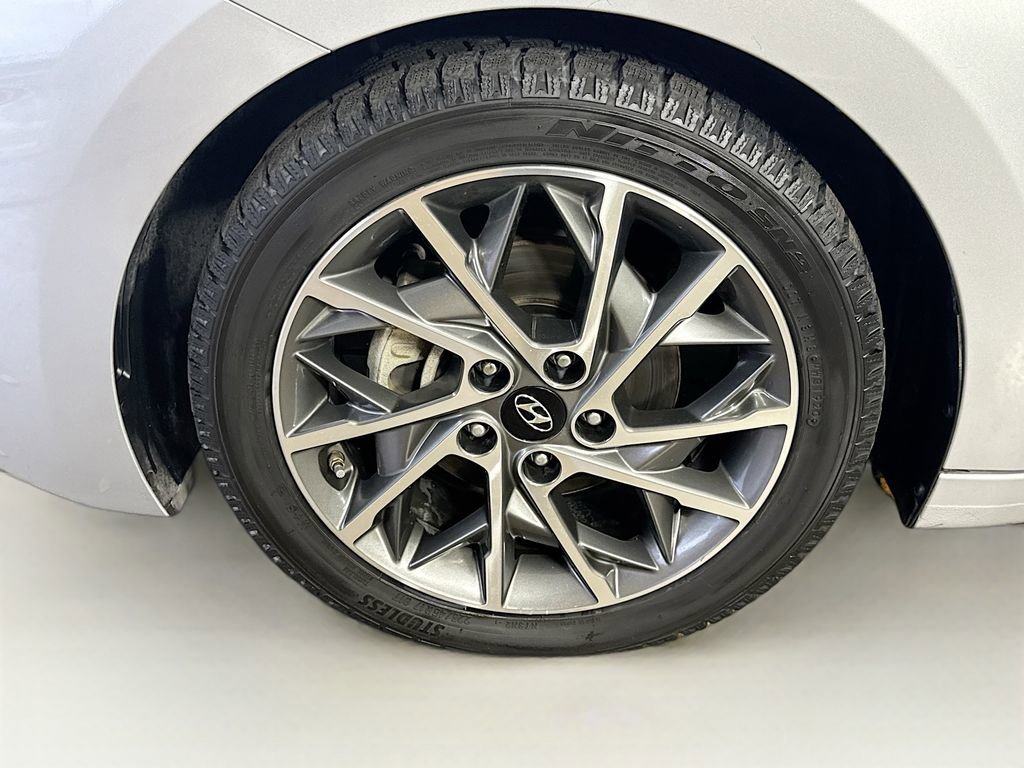 Used 2020 Hyundai Elantra Limited w/ Ultimate Package 03 image 40