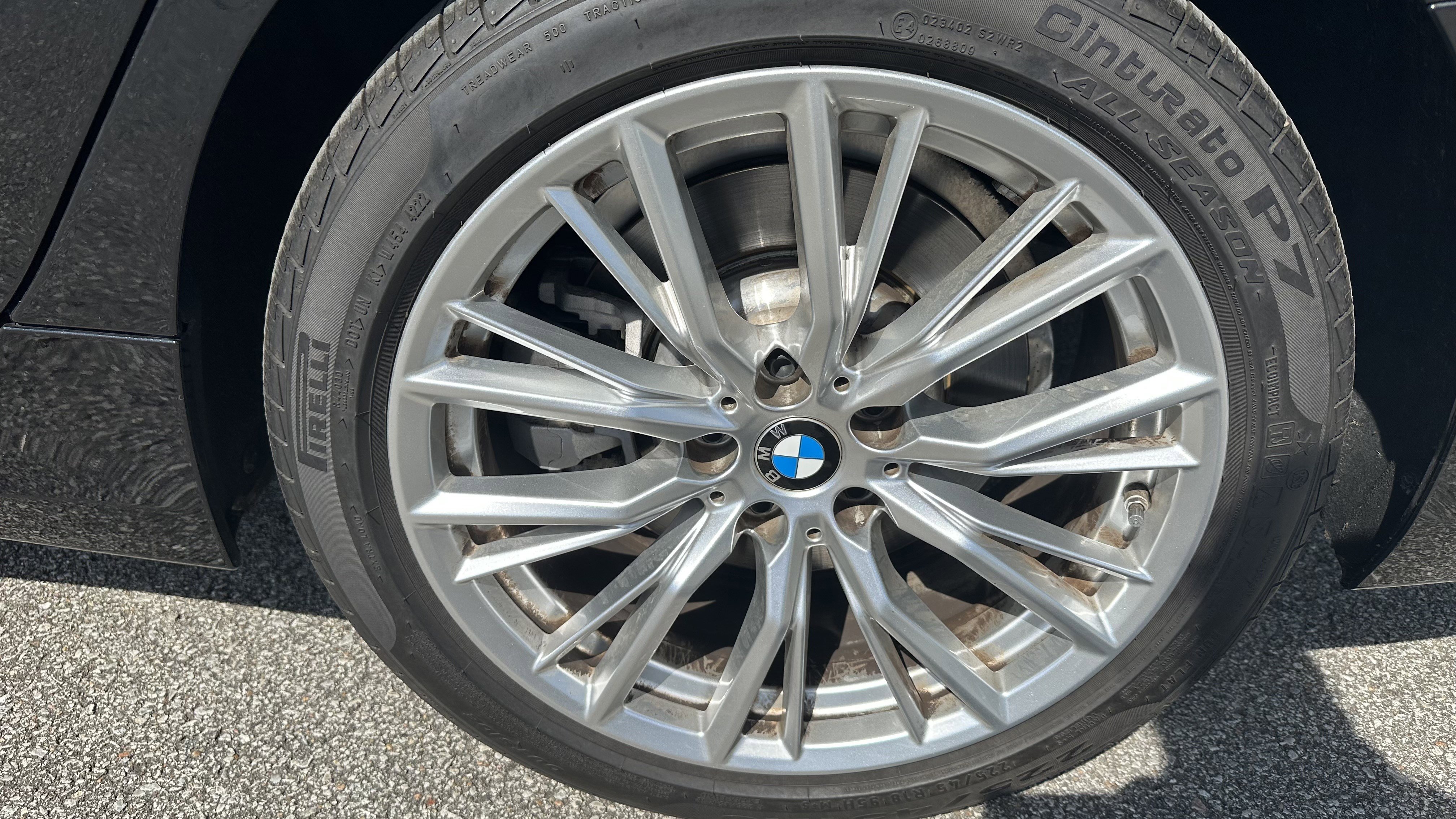 Used 2023 BMW 330i xDrive Sedan w/ Premium Package AWD/4WD image 13